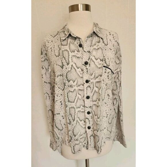 Pam & Gela Snake Print Oversized Shirt Size Small Gray - Picture 2 of 8
